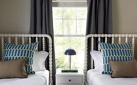 The Lodge On The Cove